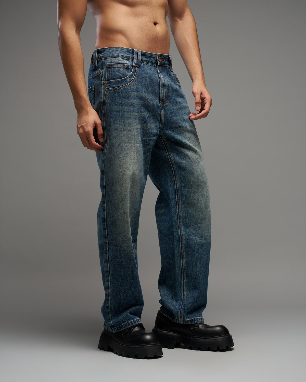 Vintage Wash Straight-Leg Jeans-thumbmail-3