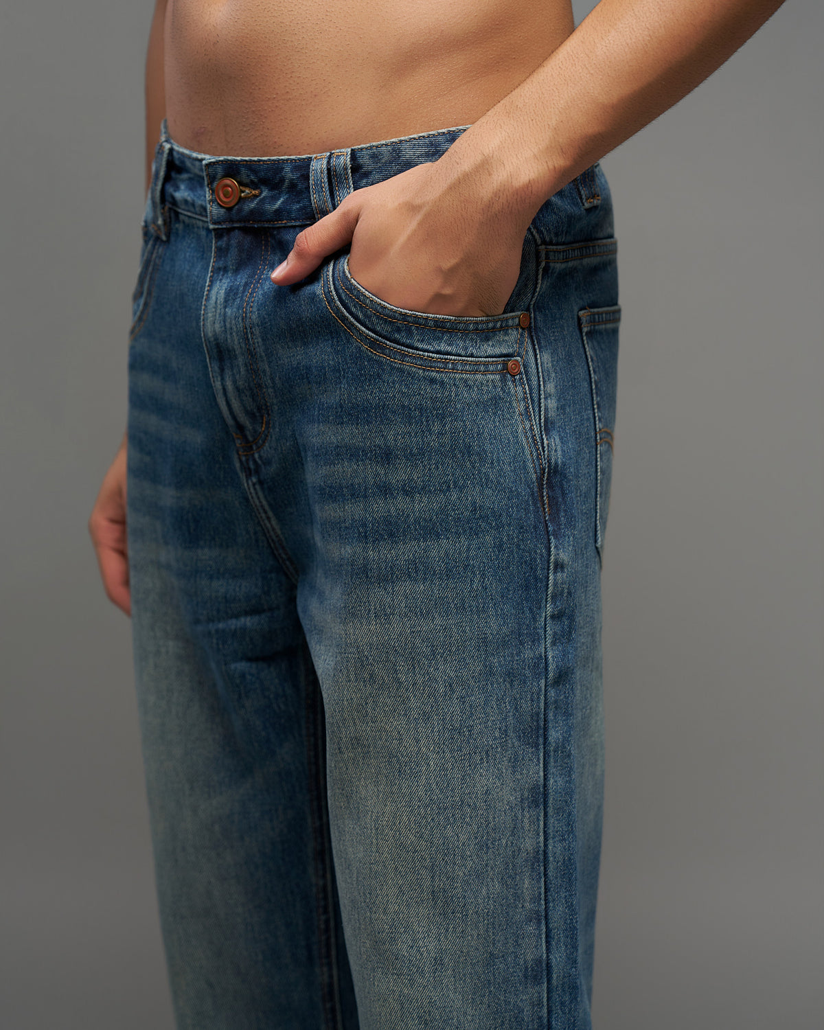 Vintage Wash Straight-Leg Jeans-thumbmail-5