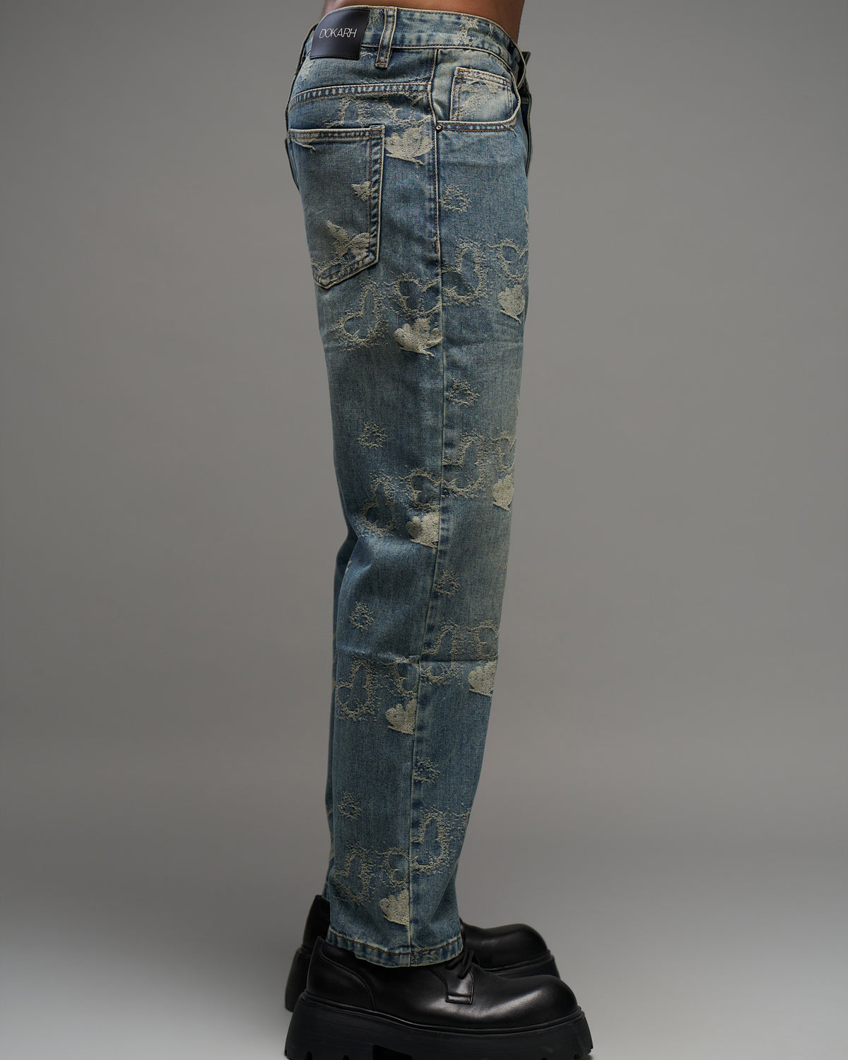 Butterfly Embroidered Straight-Leg Jeans-thumbmail-3